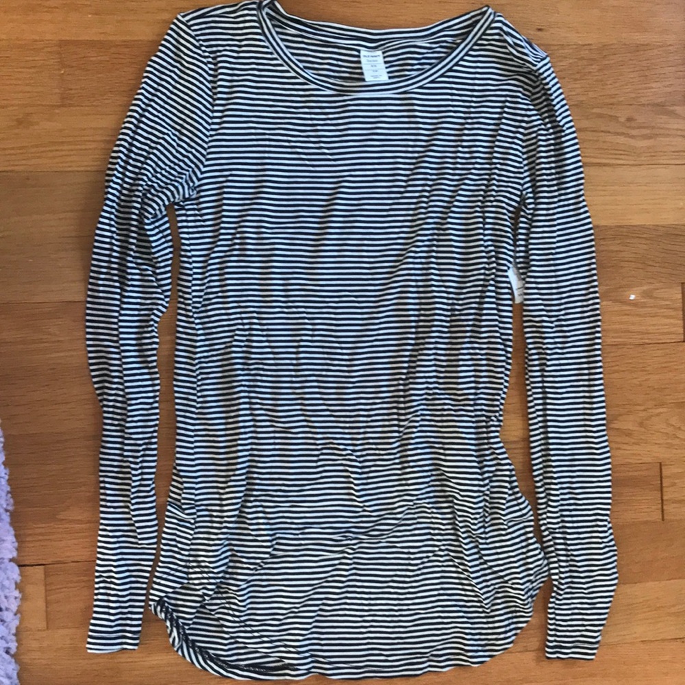 Striped white and black shirt